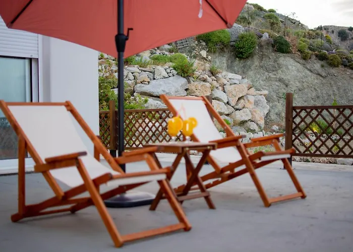 Ktima Argyrou Stegna Kır Evi *