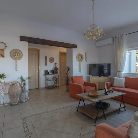 Ktima Argyrou Stegna *