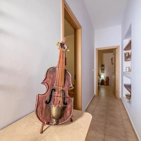 Ktima Argyrou Stegna * Archangelos (Rhodes)